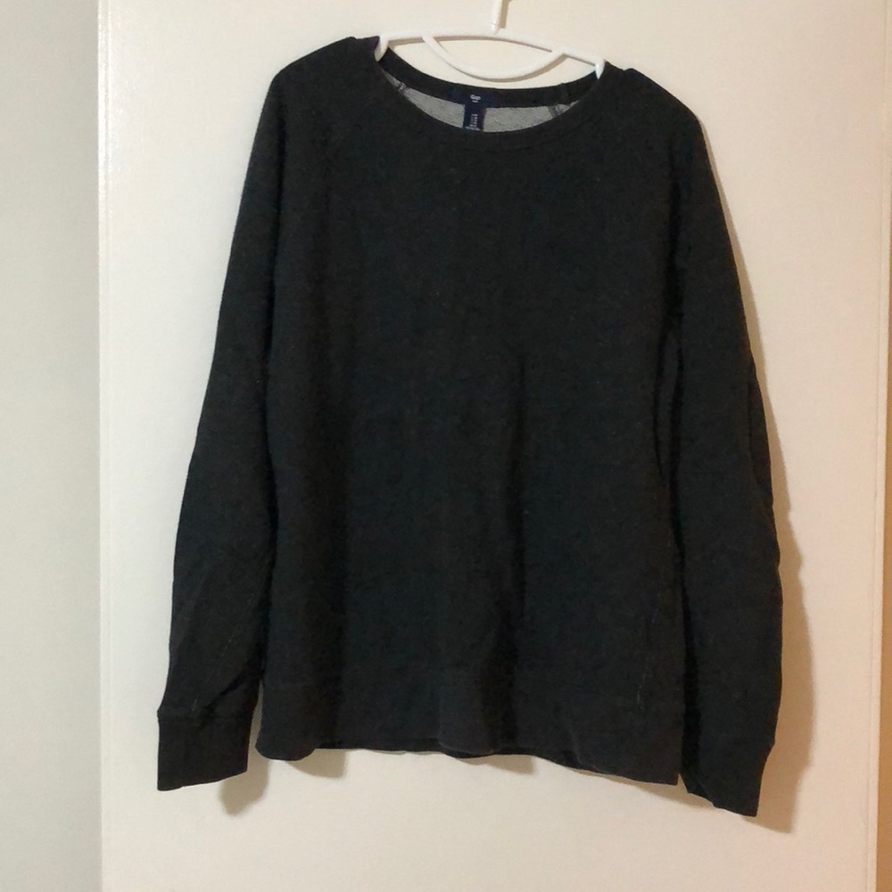 Men’s charcoal crew neck sweater